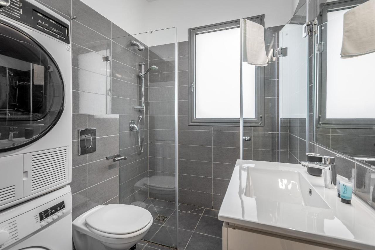 Superb 1,5 Bdr W Balcony Close To The Beach 特拉维夫 外观 照片