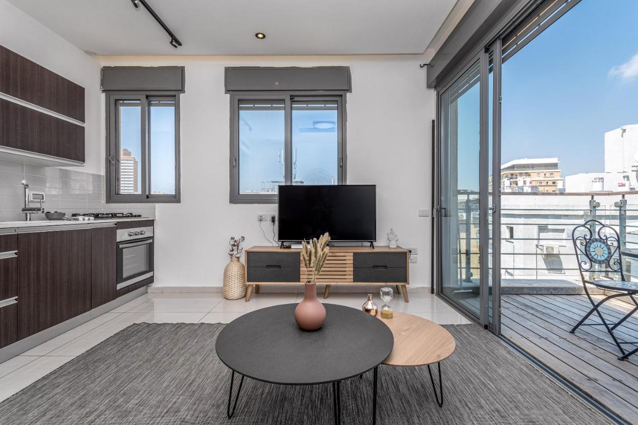 Superb 1,5 Bdr W Balcony Close To The Beach 特拉维夫 外观 照片